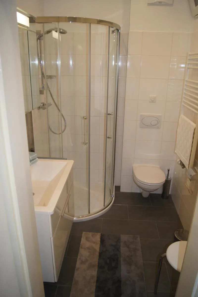 Image 2 of Apartment Graz-Ulrichsbrunn, free parking