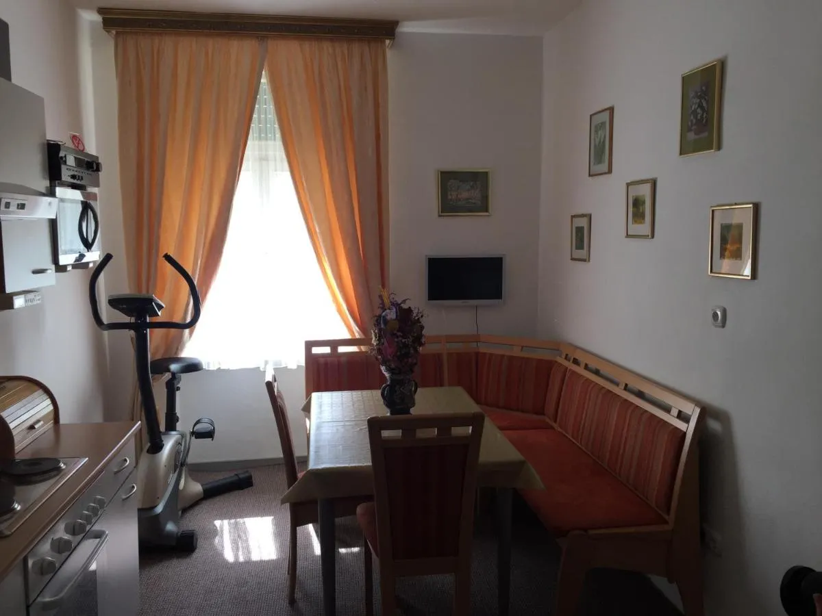 Image 4 of Apartment Una