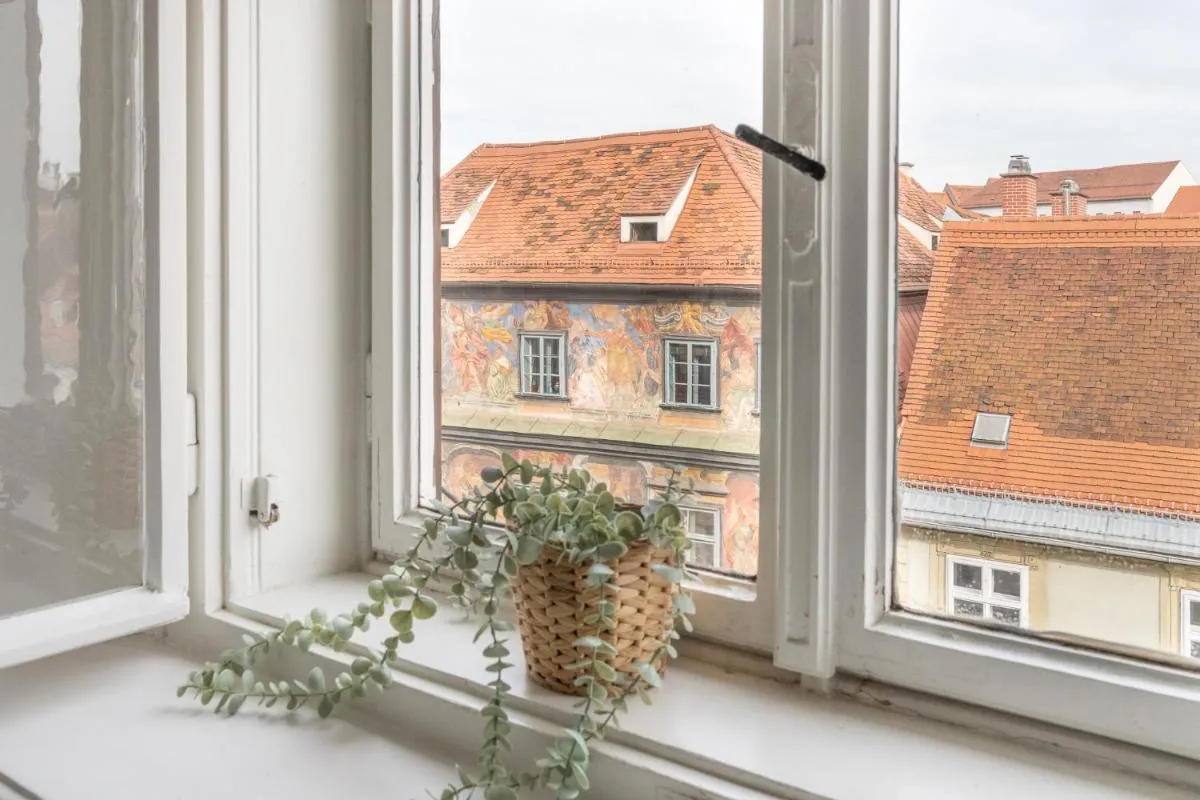 Image 2 of Beautiful Penthouse – City Center