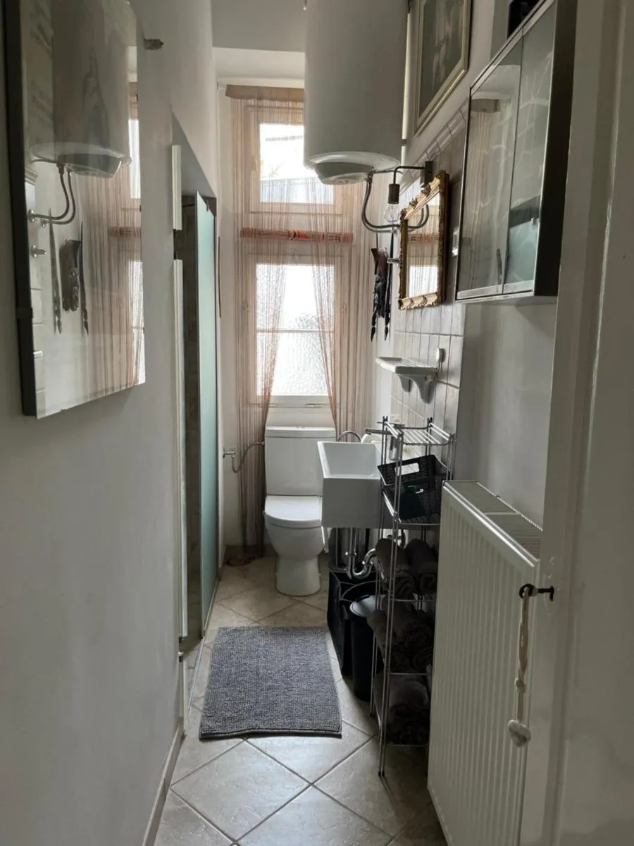 Image 2 of City-Apartment S