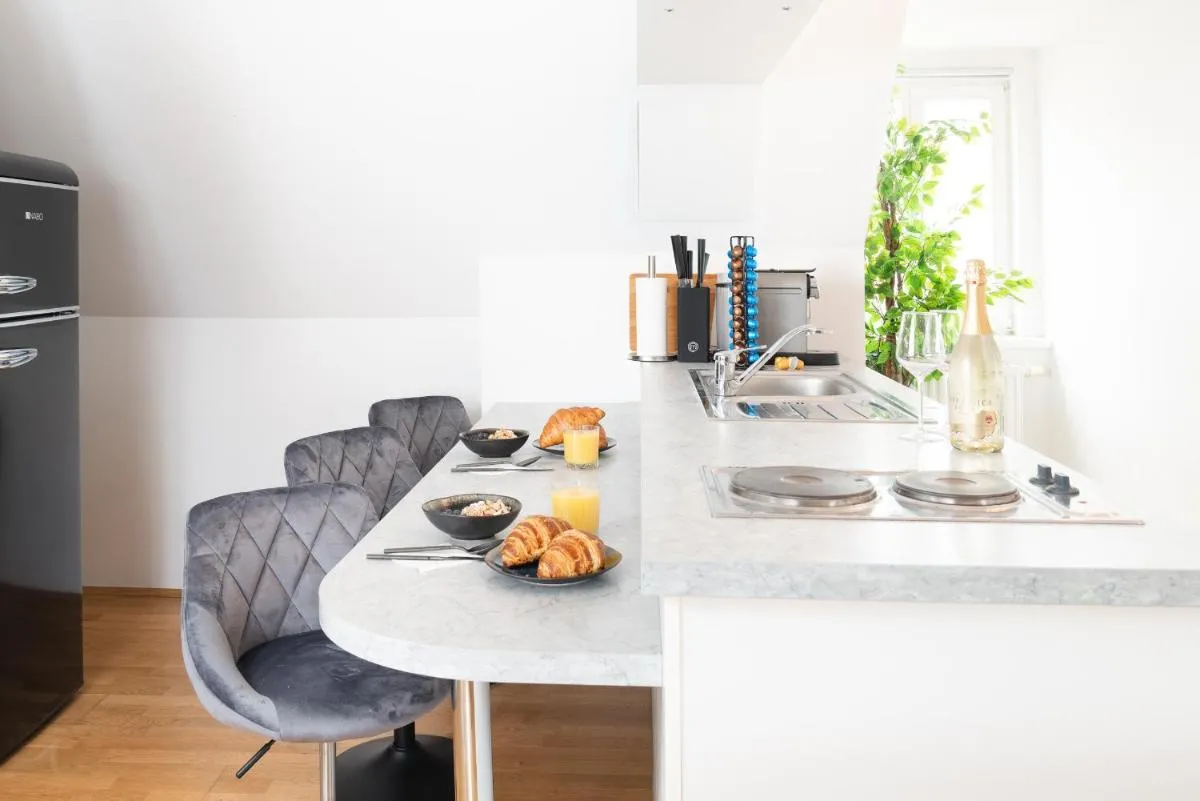 Image 1 of Comfy Downtown Loft – Self Check-in – Centre of Graz