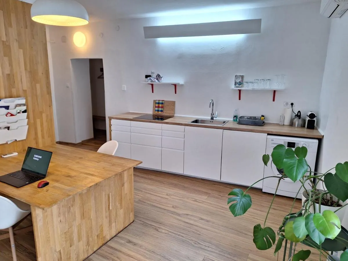 Image 3 of Flataid Apartment Elisabethinergasse nähe Bahnhof