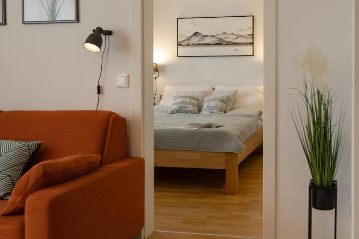 Image 6 of Fresh Apartment with Terrace + Free Parking
