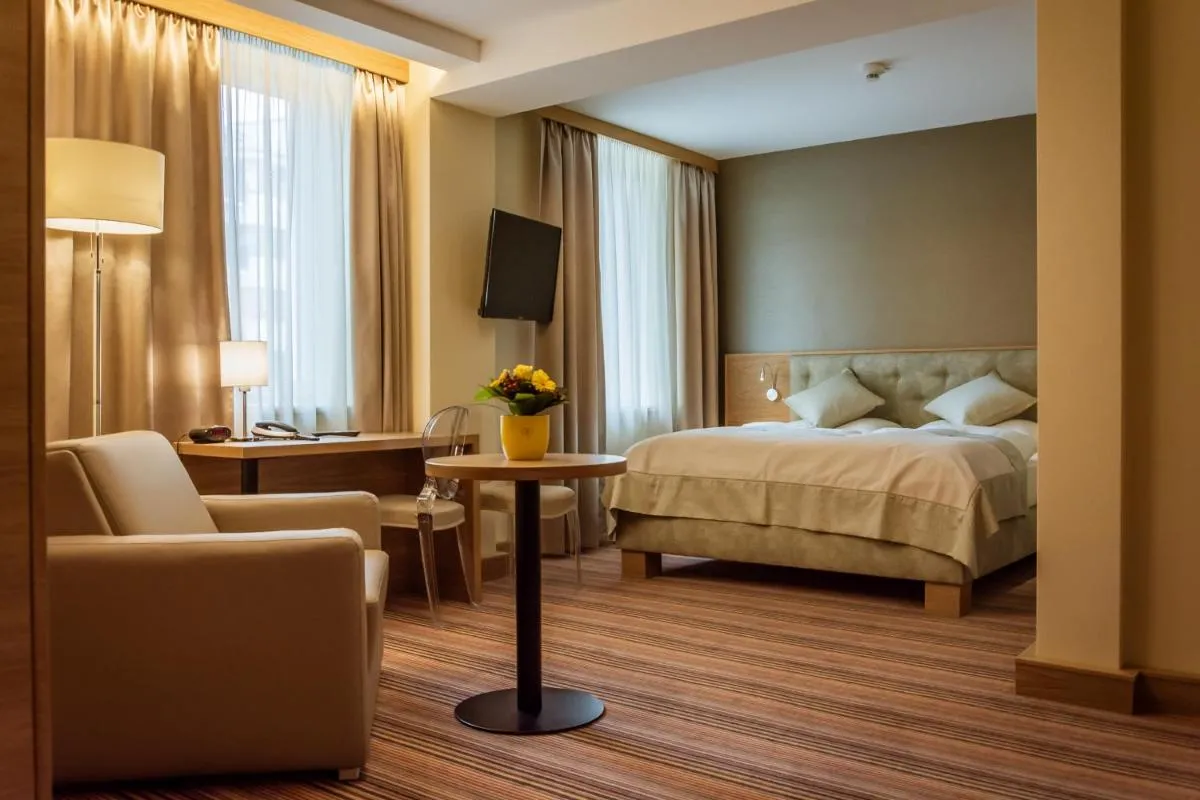 Image 6 of Hotel Drei Raben
