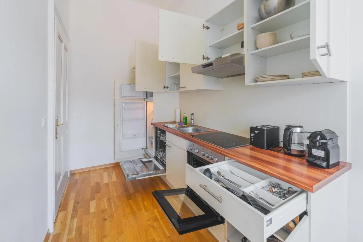 Image 3 of Premium apartment – walking distance to city center