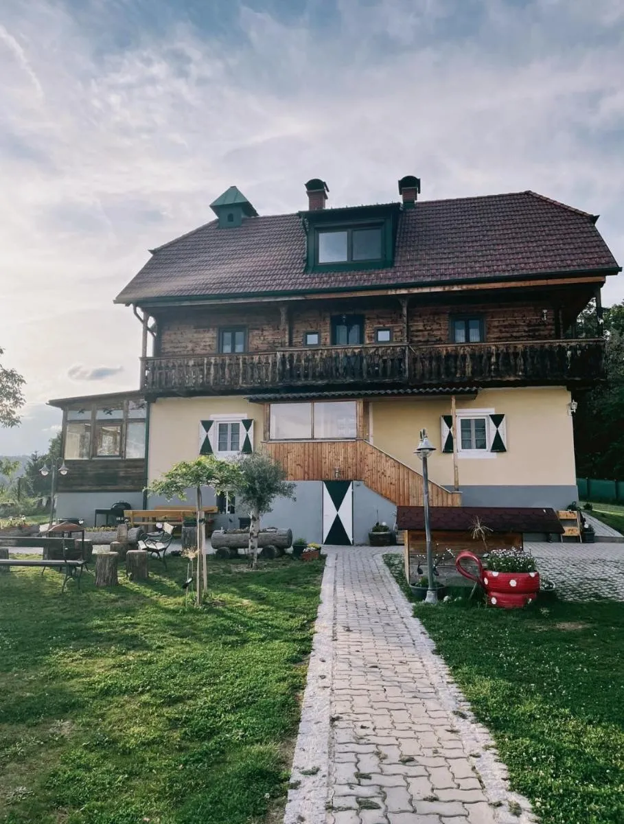 Image 6 of Uriges Bauernhaus mit Blick auf Graz