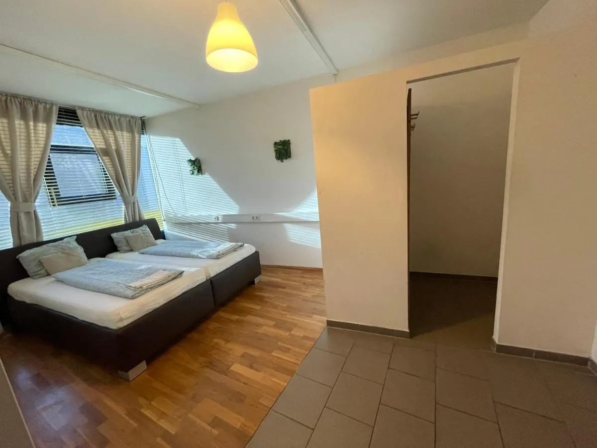 Image 1 of Veni Apartments