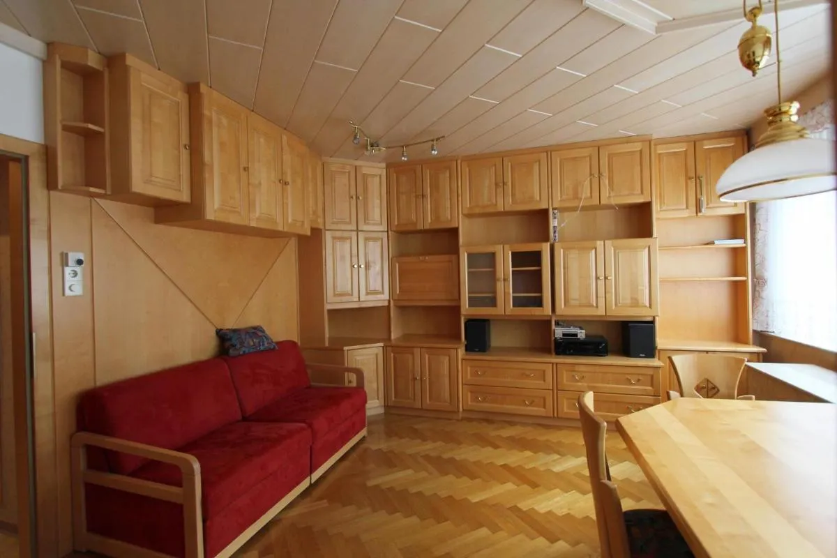 Image 3 of Vintage Apartment