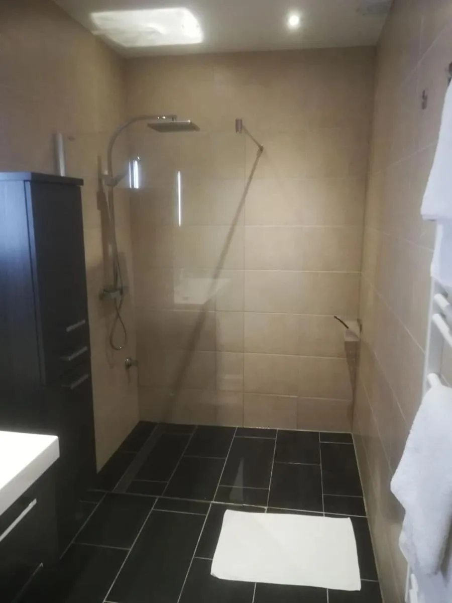Image 3 of Zentral gelegene, sehr ruhige und helle Wohnung