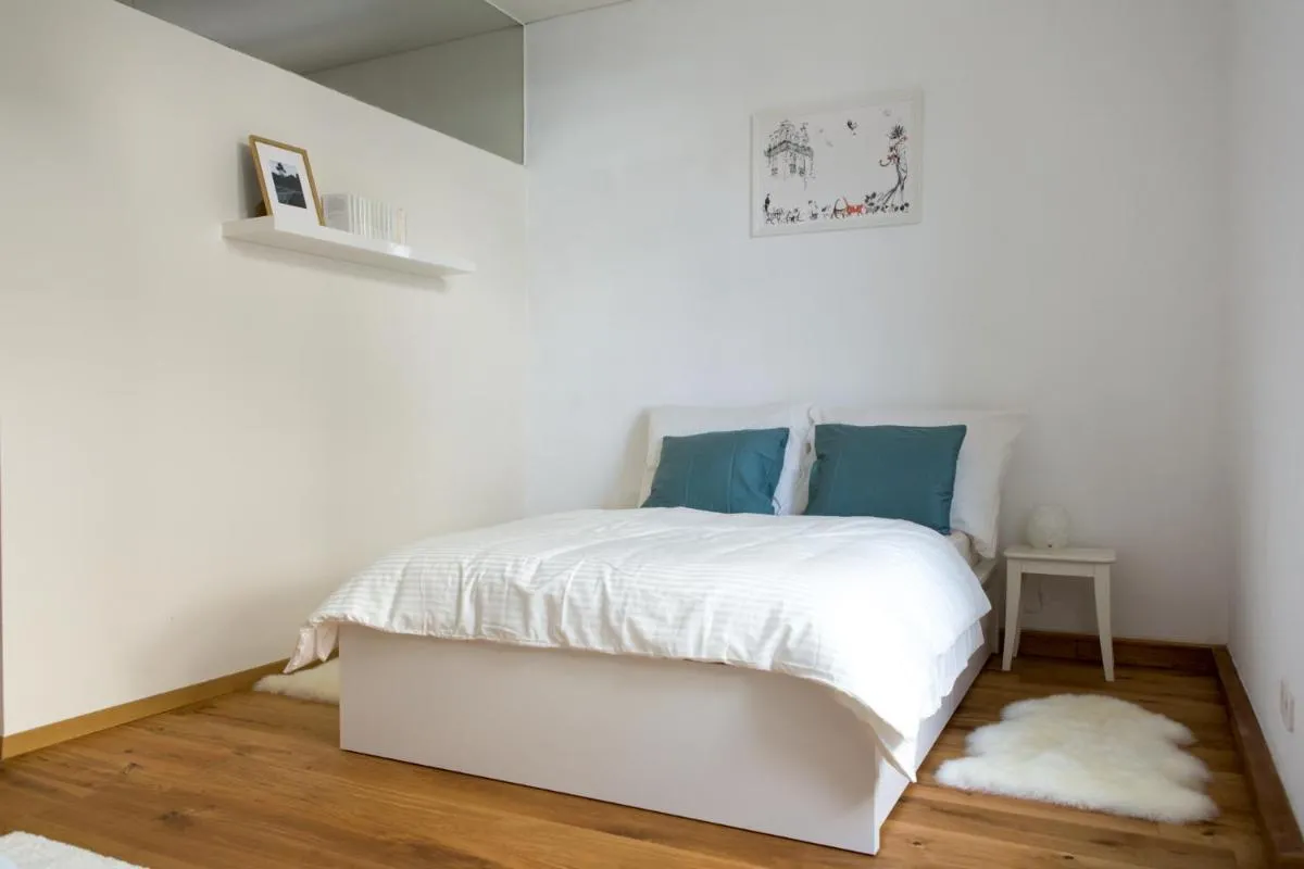 Image 2 of Charming City Apartment