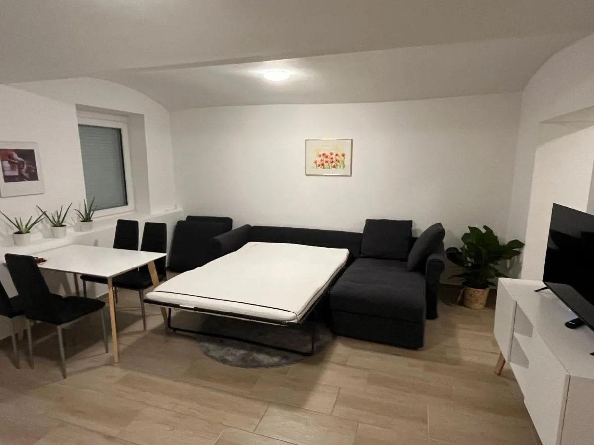 Image 4 of Dahoam in Graz – Top1