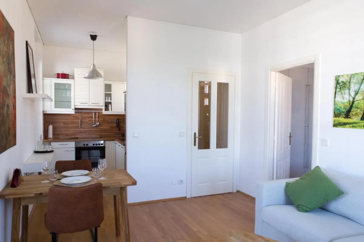 Image 2 of Pleasant City Apartment