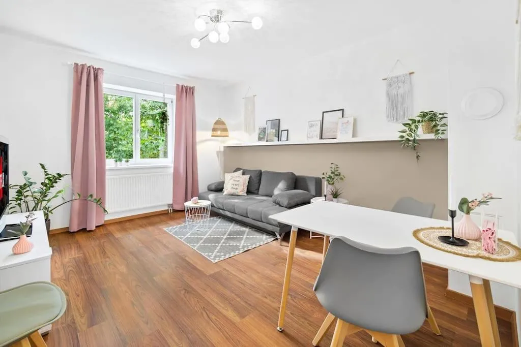Image of Ruhiges Apartment in der Nähe von Park und Krankenhaus mit gratis Parkplatz