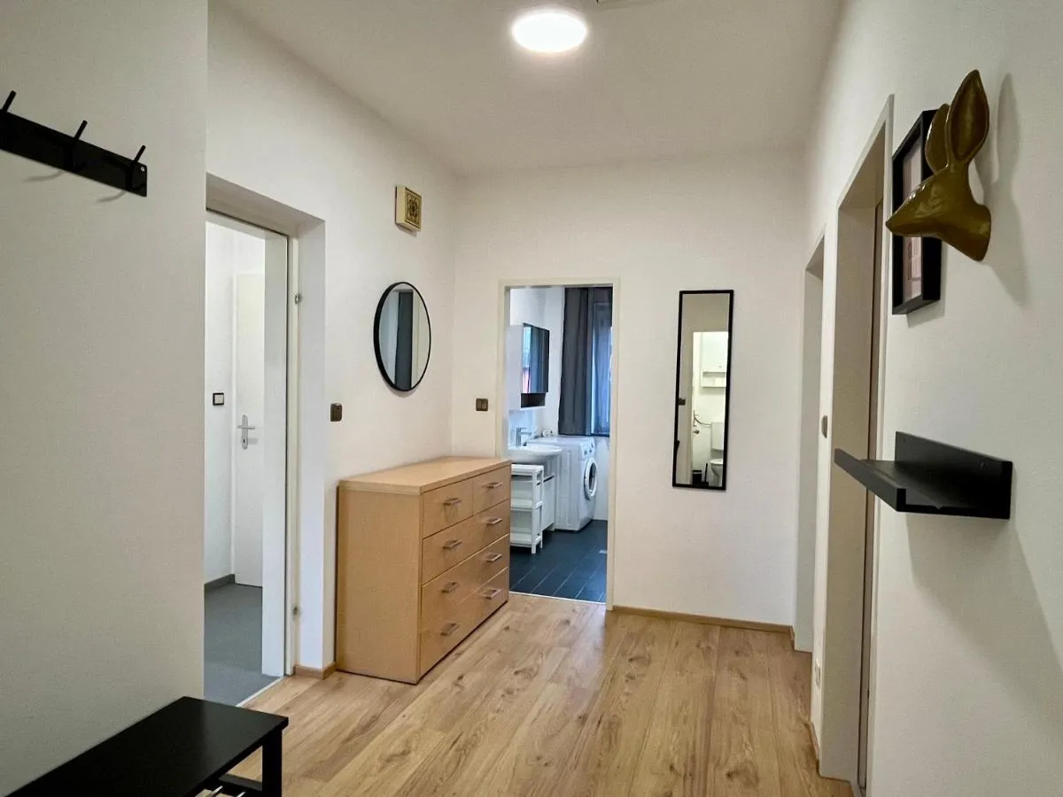 Image 2 of SHOME CityHouse Graz I Self Check-in