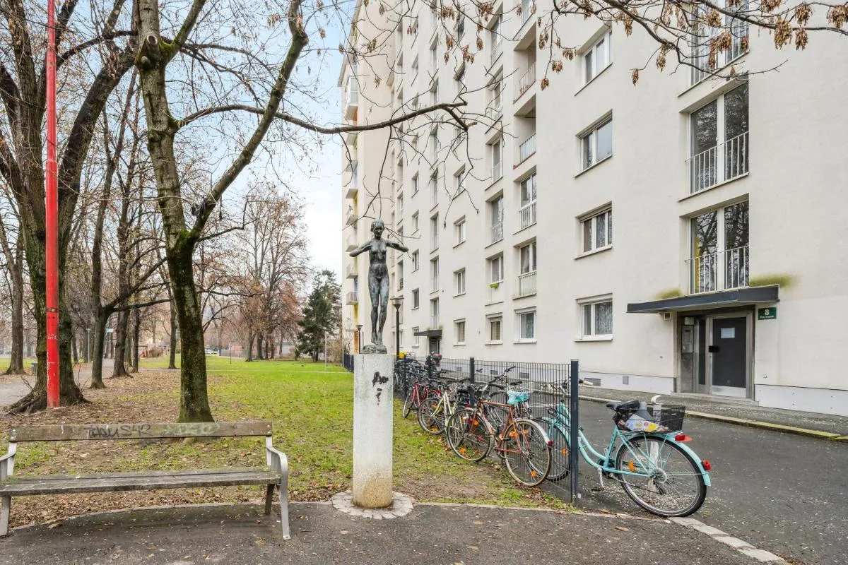 Image 4 of Zentrales park-side Apartment – 2 Balkone