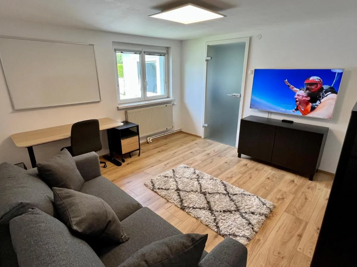 Image 2 of sHome TinyHouse Graz Süd – Self-Check-in
